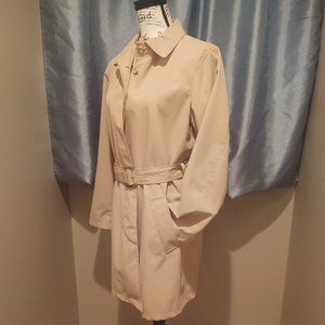 LizSport Classic Trench Coat
